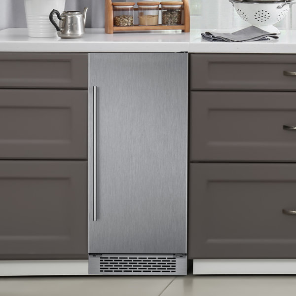 Hanover Library Series 32 Lb. lb. Daily Production BuiltIn Ice Maker